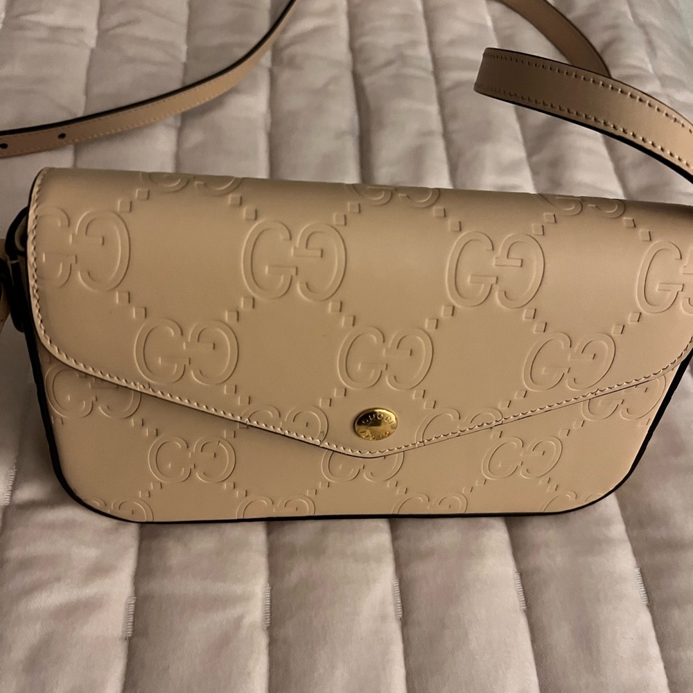 Gucci Cream Embossed Leather Crossbody Bag